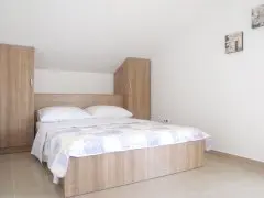 Aparthotel  Promajna