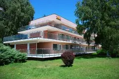 Hotel Flora