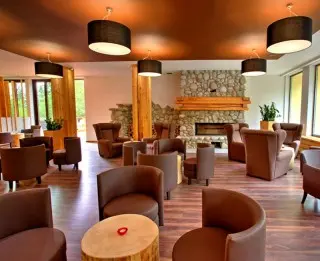 Hotel Pieris