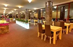 Hotel Pieris