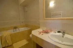 Hotel Boboty