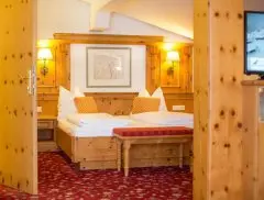 Hotel & Appartementshaus  Toni