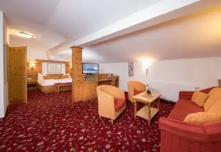 Hotel & Appartementshaus  Toni