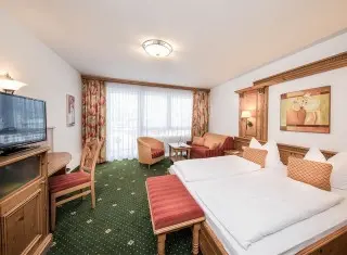 Hotel & Appartementshaus  Toni