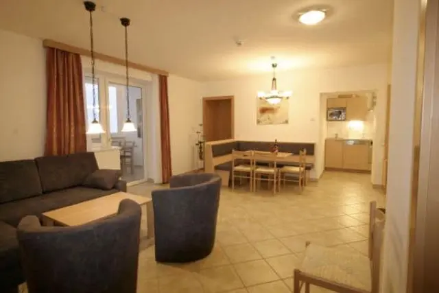 Apartament 3 - 6  osobowy