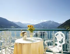 Grand Hotel
