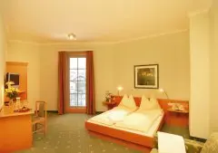 Grand Hotel