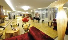 Hotel Alpine Palace