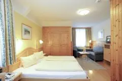 Hotel Lebzelter